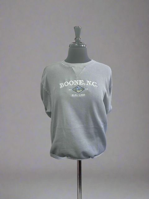 BOONE NC Embroidered Sweatshirt