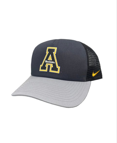 Nike Rise Foam Trucker Hat - Block A